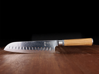 Nóż Santoku Aka Tori ze stali damasceńskiej 7" - Kyoto Olive